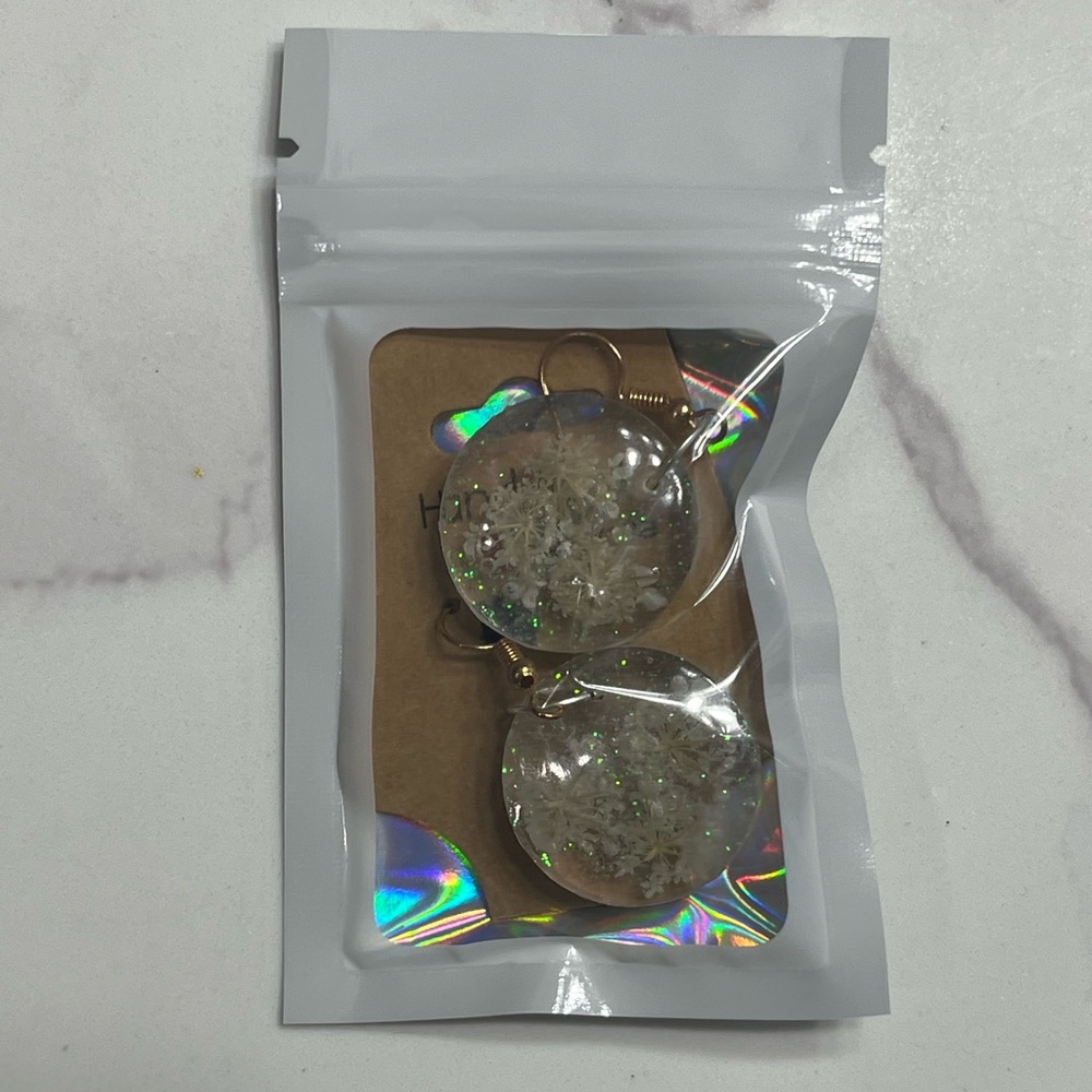 Elegant Gold and Clear Floral Earrings